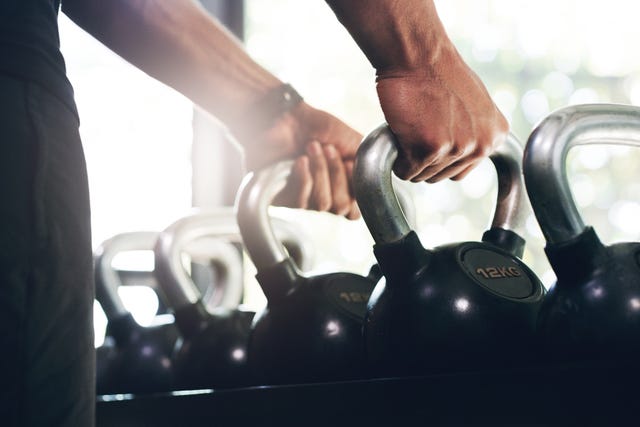 6 Best Kettlebell Exercises For Belly Fat