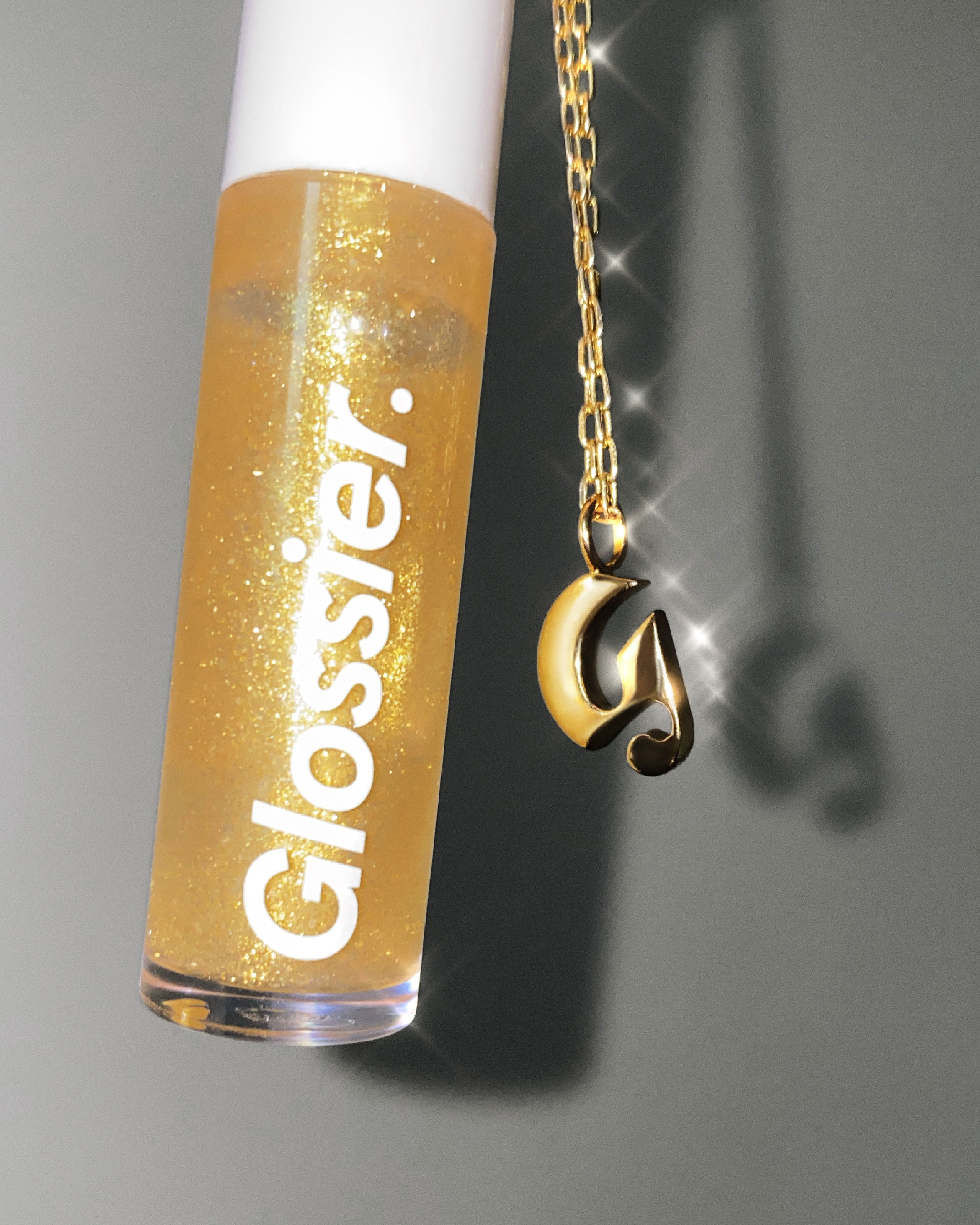 Glossier g deals necklace