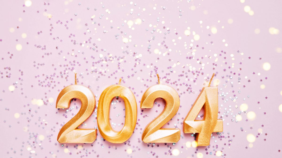 25 Fun Things to Do on New Year's Eve 2024 — Best NYE Activities
