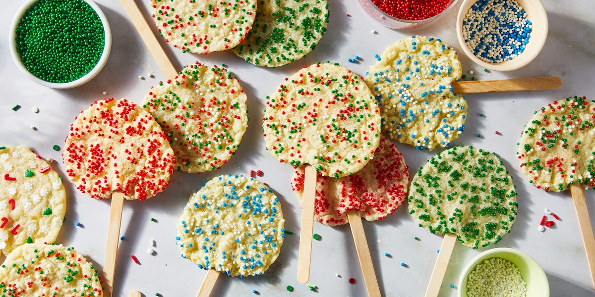 preview for These Holiday Sugar Cookie Pops Were Made for Dunking