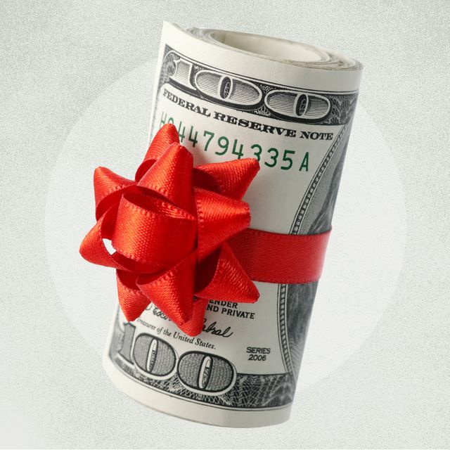 Holiday Tipping Guide 2023 - Etiquette on How Much And Whom To Tip for  Christmas