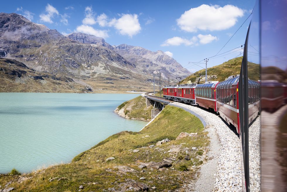 holidays in switzerland bernina express at ospizio bernina