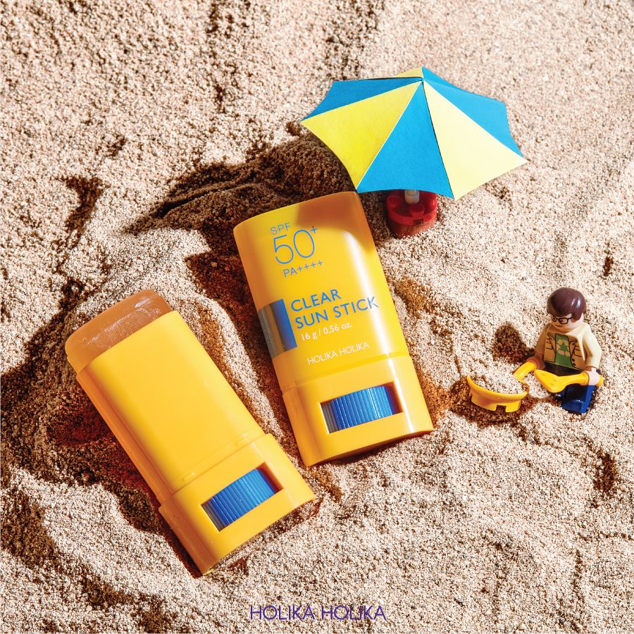 Yellow, Product, Material property, Summer, Sand, Sunscreen, Drink, Plant, Electric blue, 