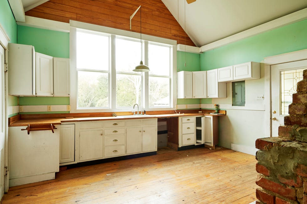 holly williams’s farmhouse kitchen before