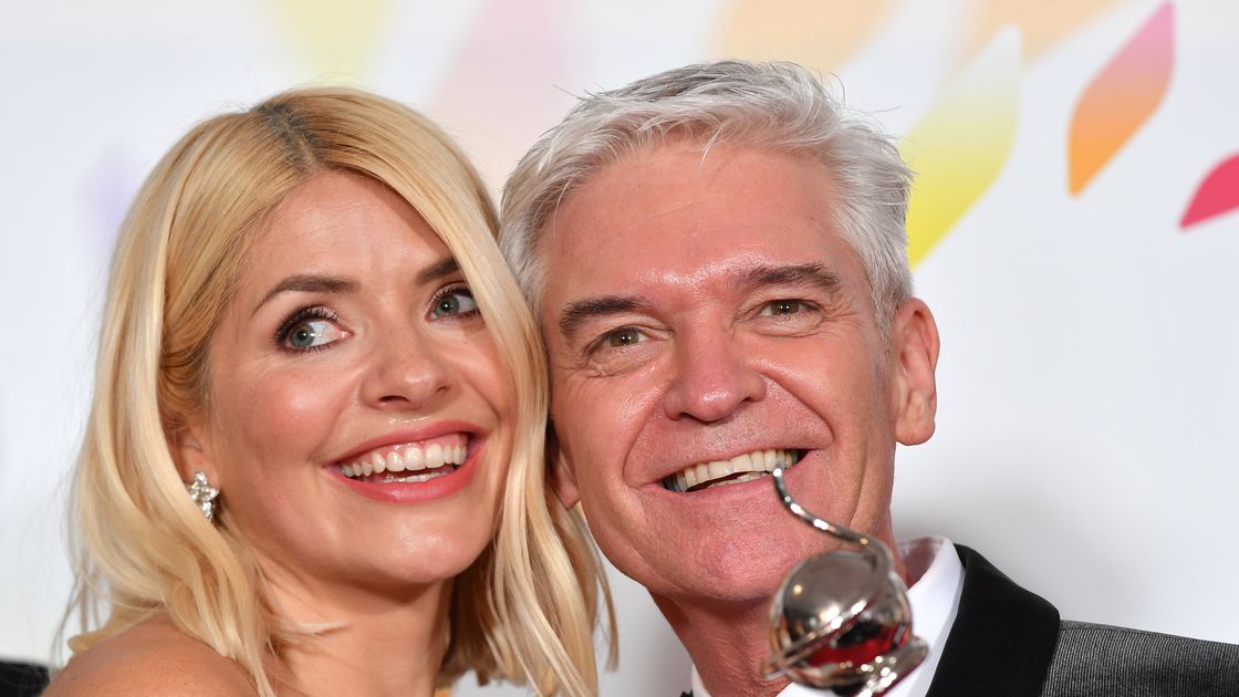 preview for This Morning: Skunk nearly sprays Holly Willoughby on her 10th anniversary of hosting