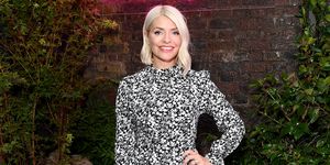holly willoughby dress this morning