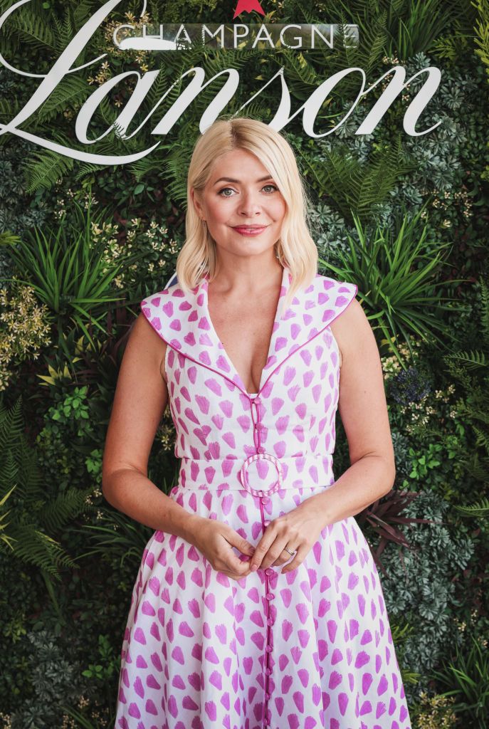 Holly Willoughby is chic in floral mini dress