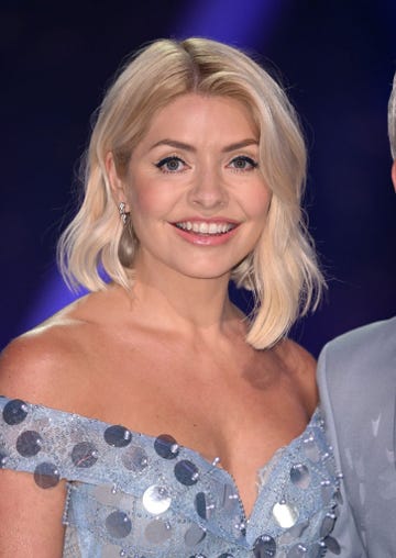 holly willoughby spring chic jaeger skirt