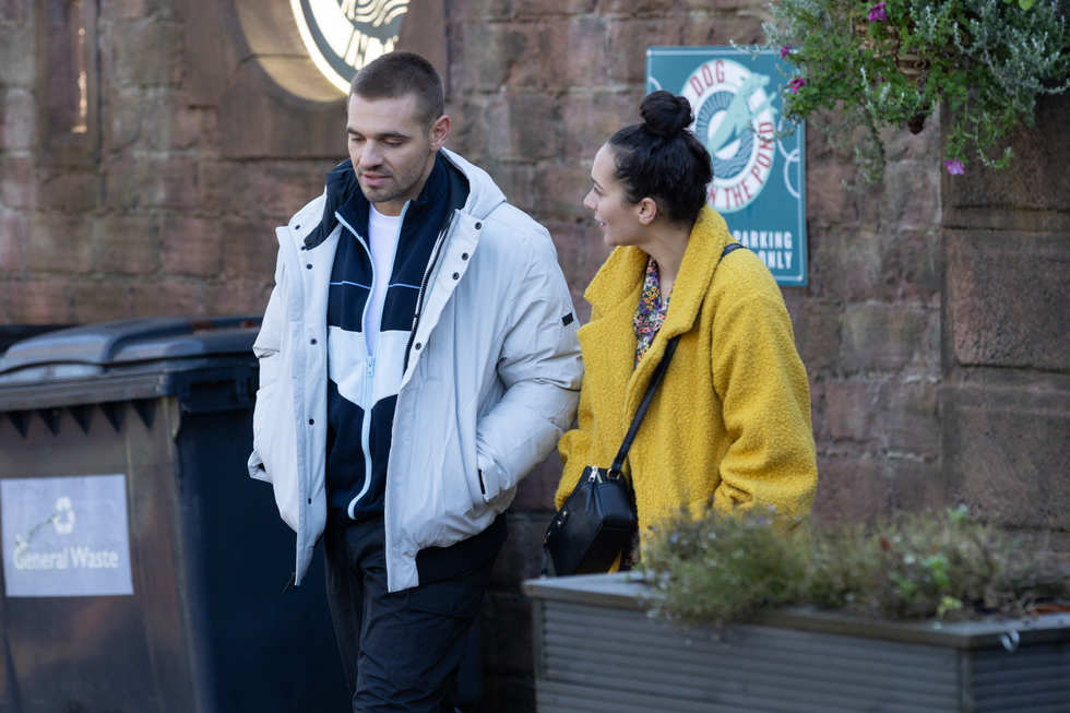 abe and cleo mcqueen in hollyoaks