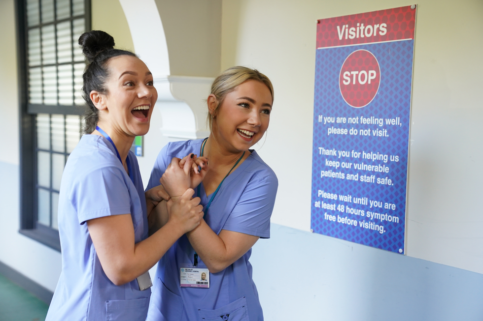 cleo mcqueen and peri lomax in hollyoaks