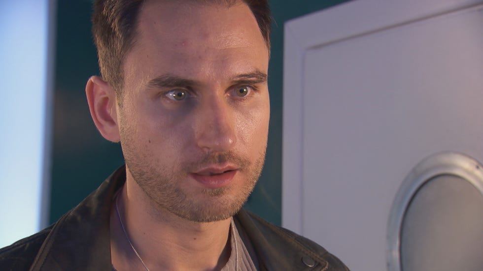 freddie roscoe in hollyoaks