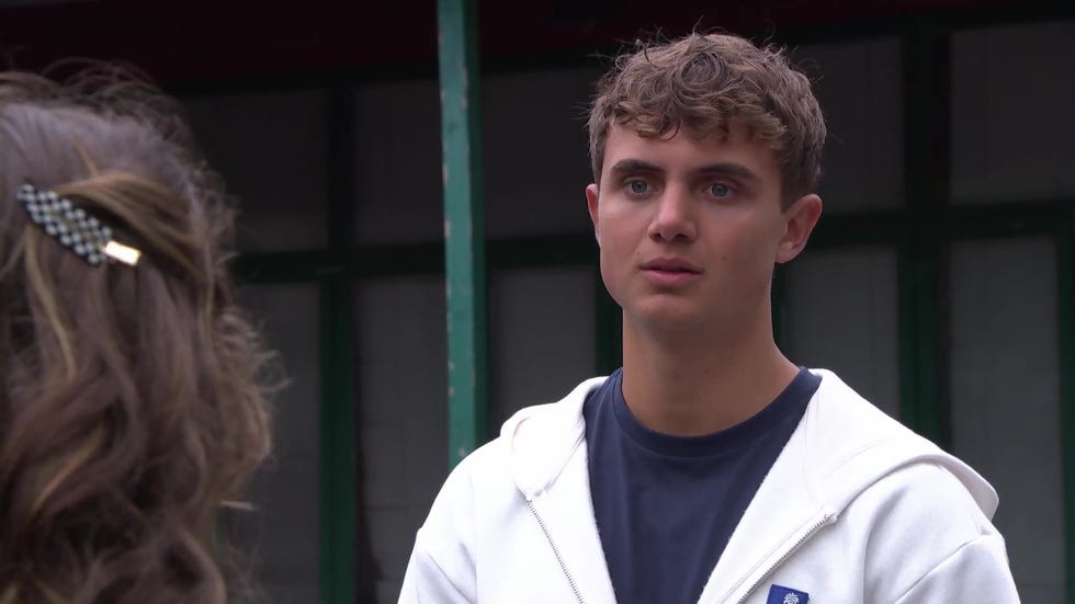 jj osborne in hollyoaks