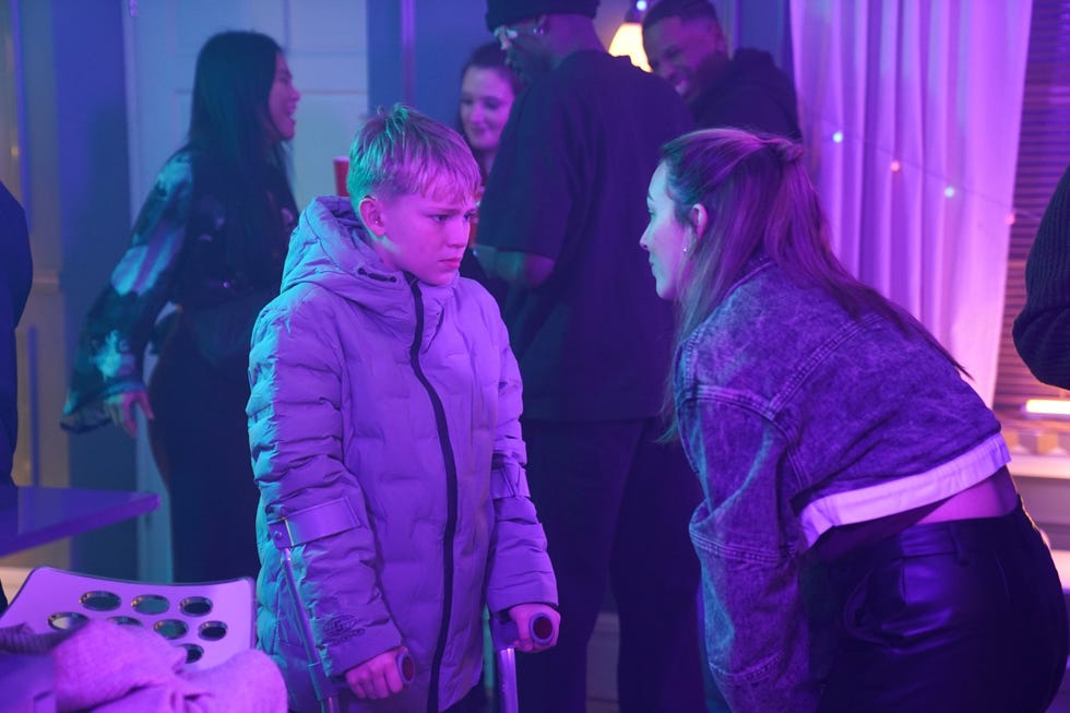 oscar and frankie osborne in hollyoaks