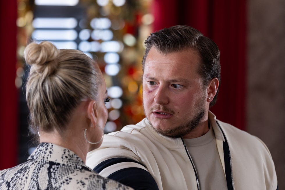 robbie roscoe and grace black in hollyoaks