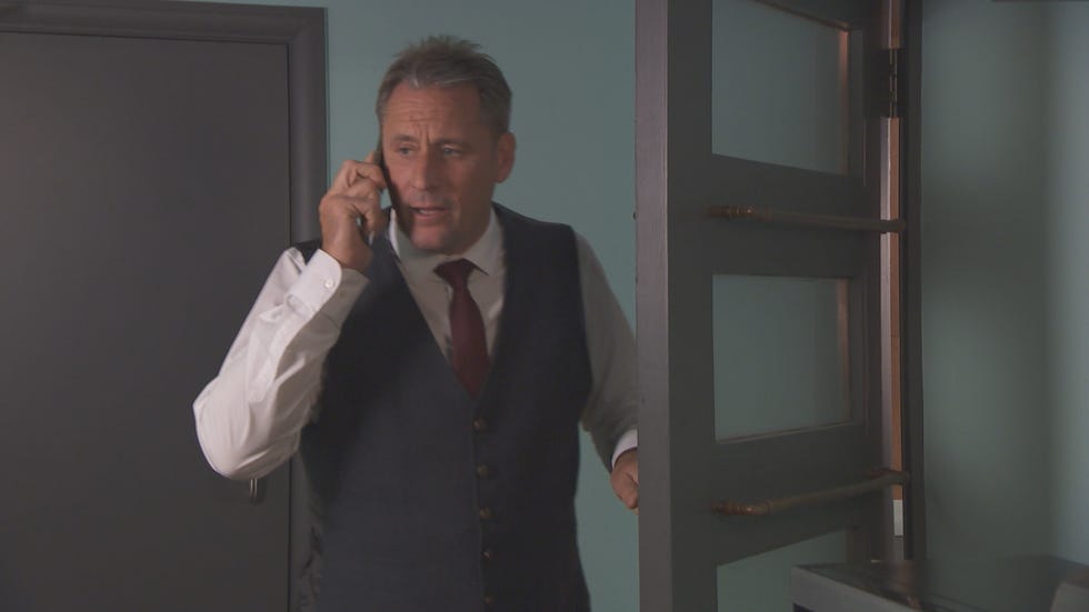 tony hutchinson in hollyoaks