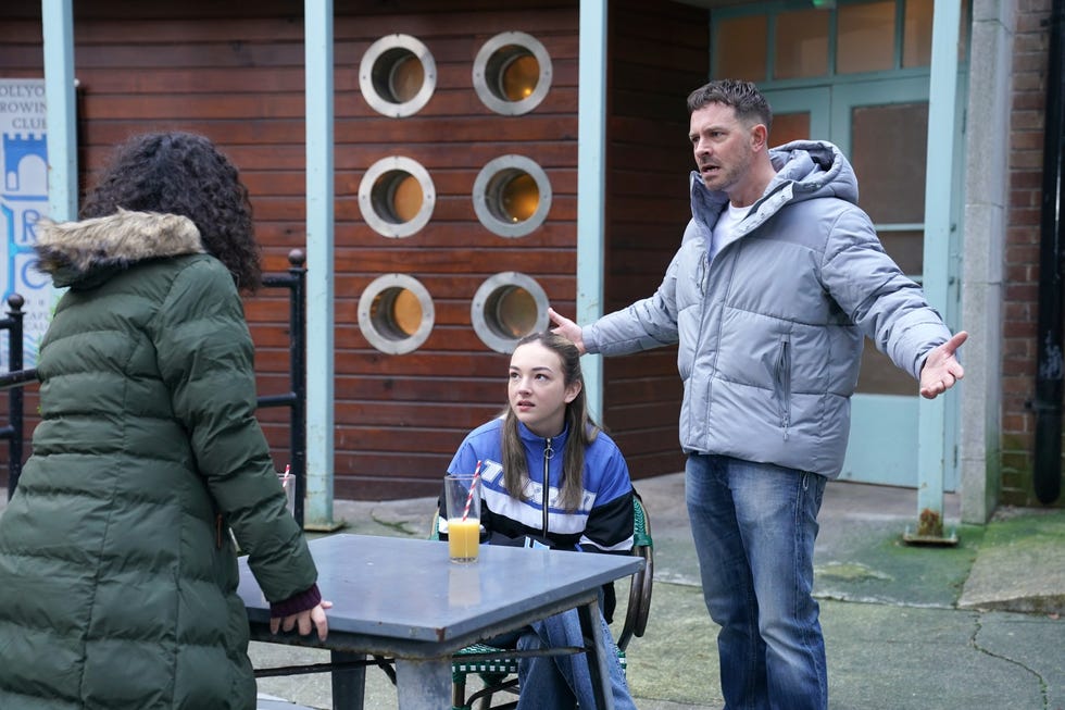 embargo 18022025 kat omari, frankie osborne and darren osborne in hollyoaks