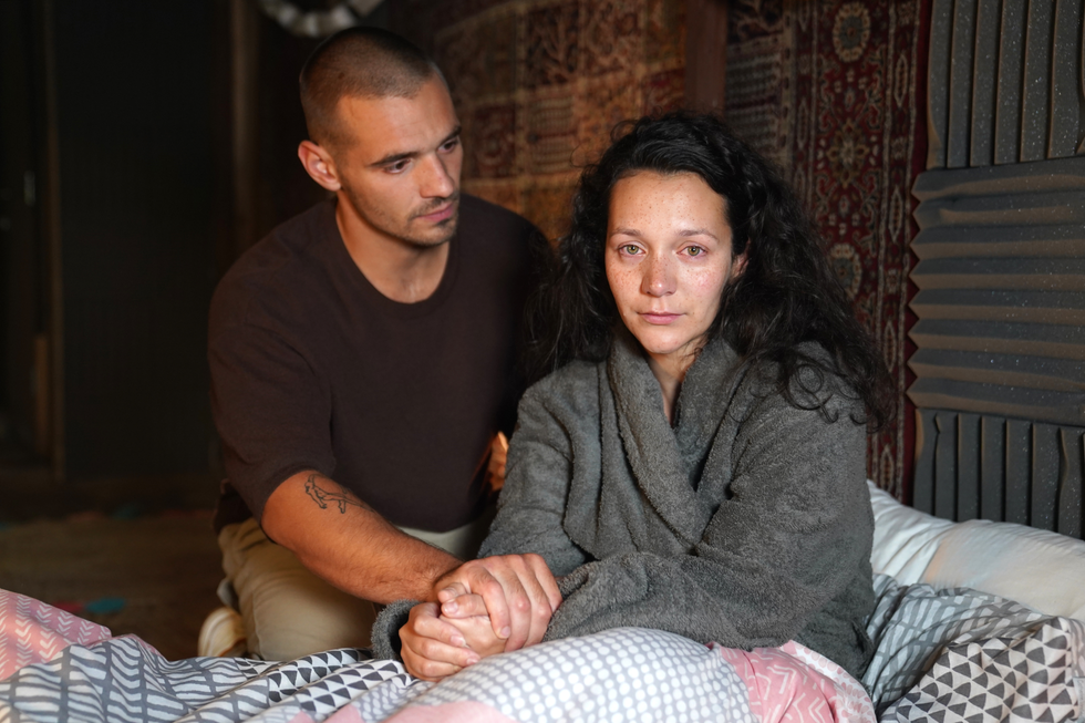 abe fielding and cleo mcqueen in hollyoaks