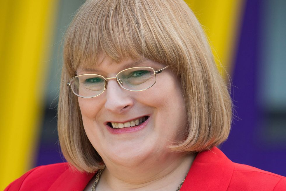 annie wallace as sally st claire in hollyoaks
