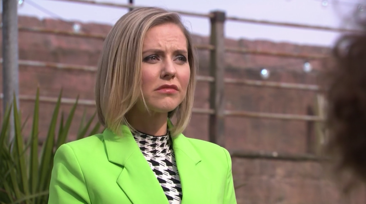 preview for Hollyoaks Soap Scoop! Frankie seeks an escape