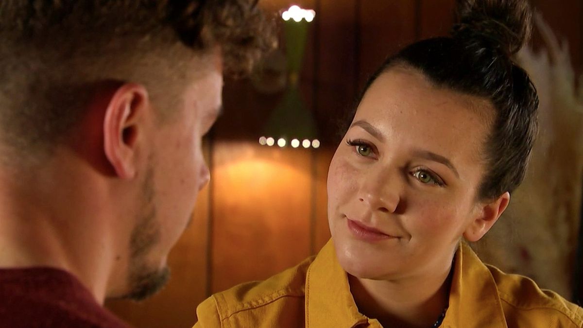 preview for Hollyoaks Soap Scoop! Zoe faces a dilemma