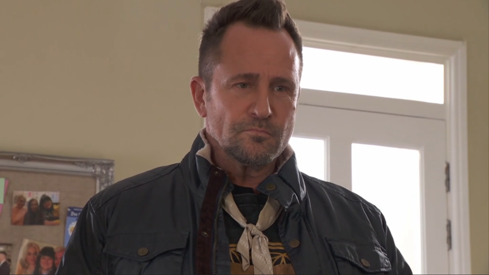 jez blake, hollyoaks