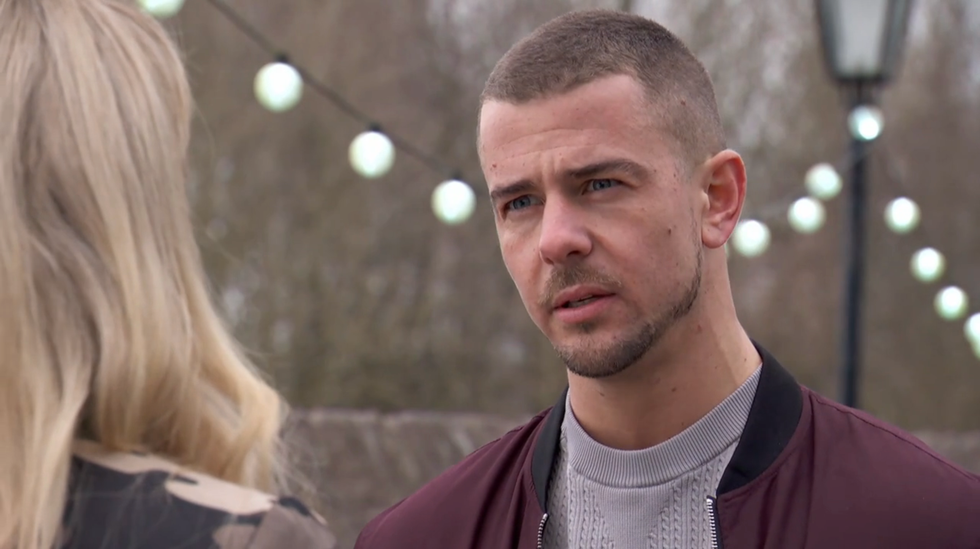 joel dexter, hollyoaks