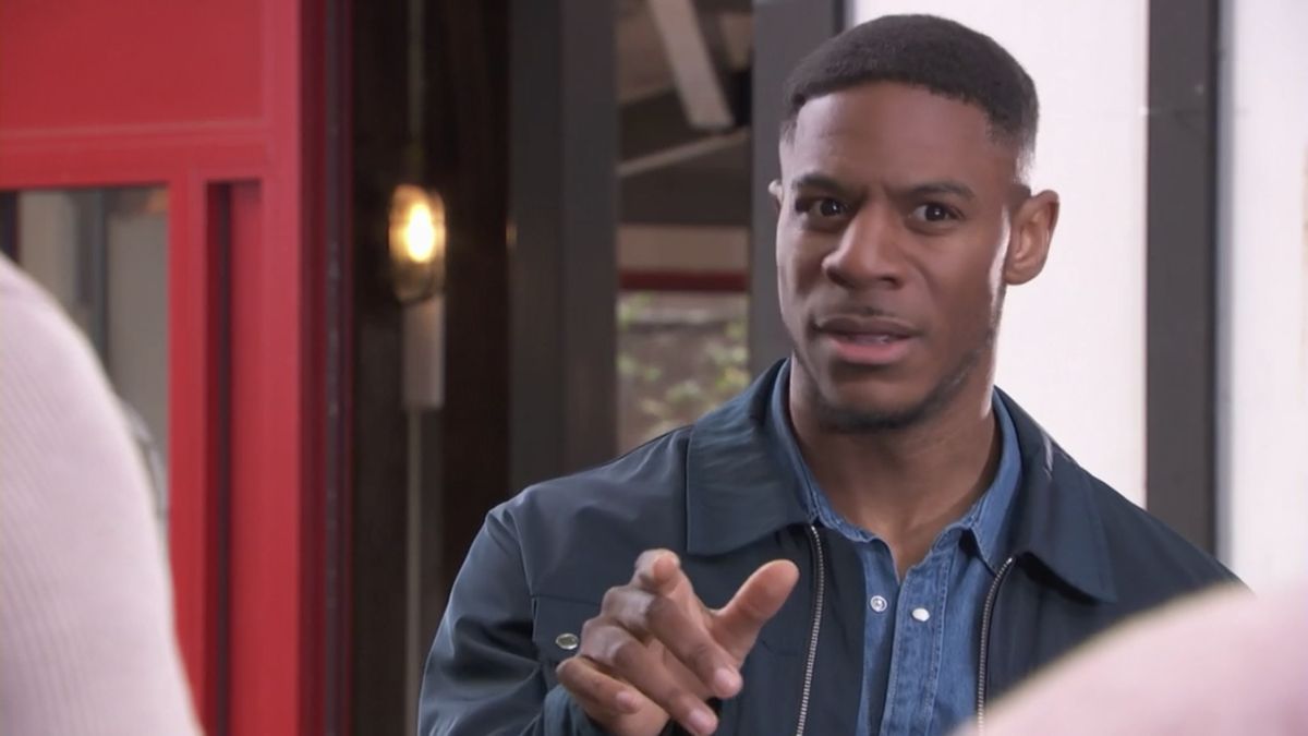 preview for Hollyoaks Soap Scoop! Luke searches for Darren