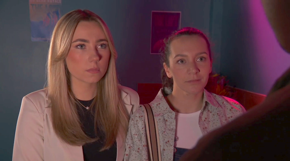 peri and cleo in hollyoaks