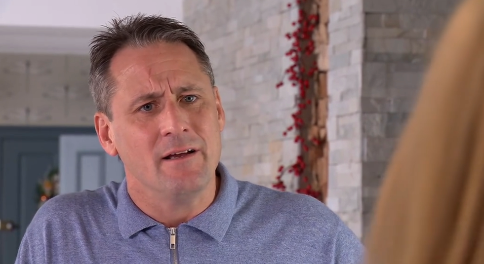 tony hutchinson, hollyoaks