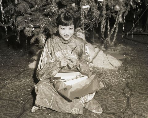 actress anna may wong under christmas tree