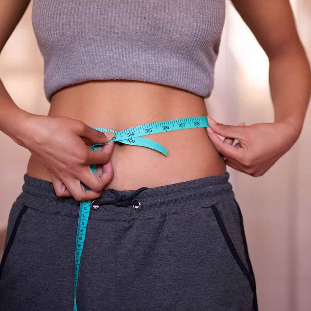 Cómo reducir cintura: la dieta y los ejercicios definitivos para mujer