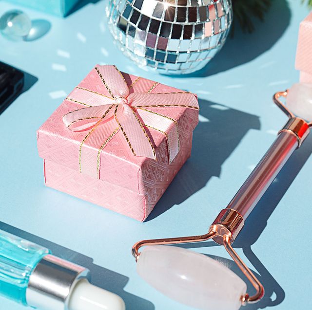 Más de 50 regalos de belleza para estas navidades: cofres de maquillaje,  packs de cremas y perfumes