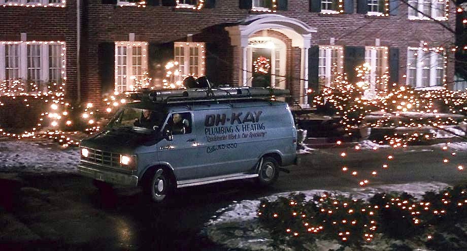 home-alone-1986-dodge-ram-van-2-1671814264.jpeg?crop=1xw:1xh;center,top&resize=980:*