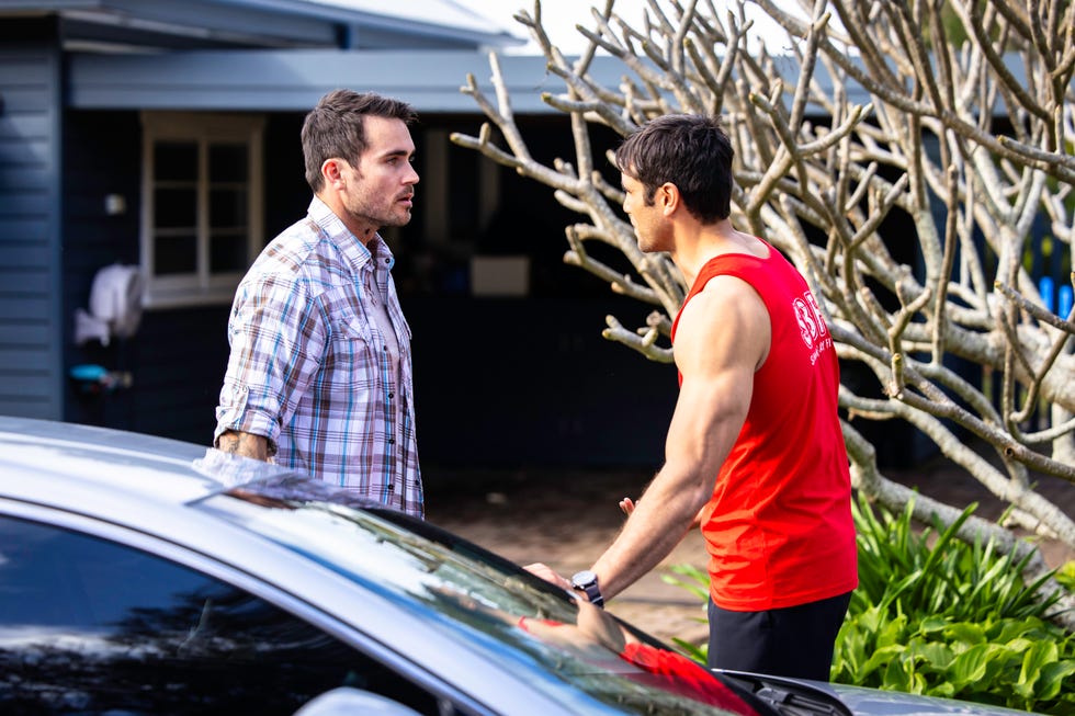 cash newman and tane parata in home and away