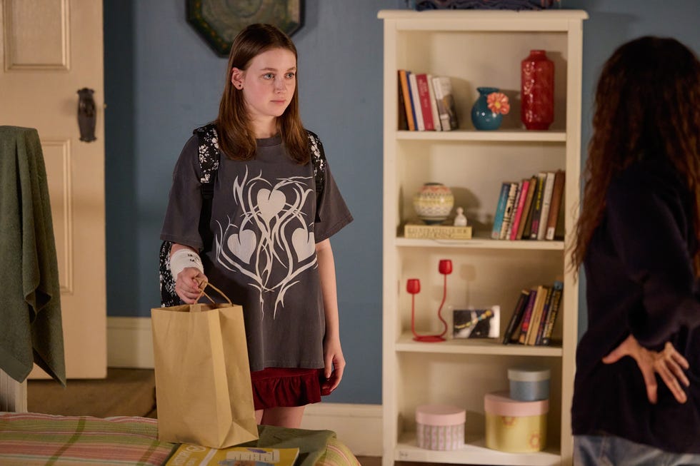 eliza sherwood and roo stewart in home and away