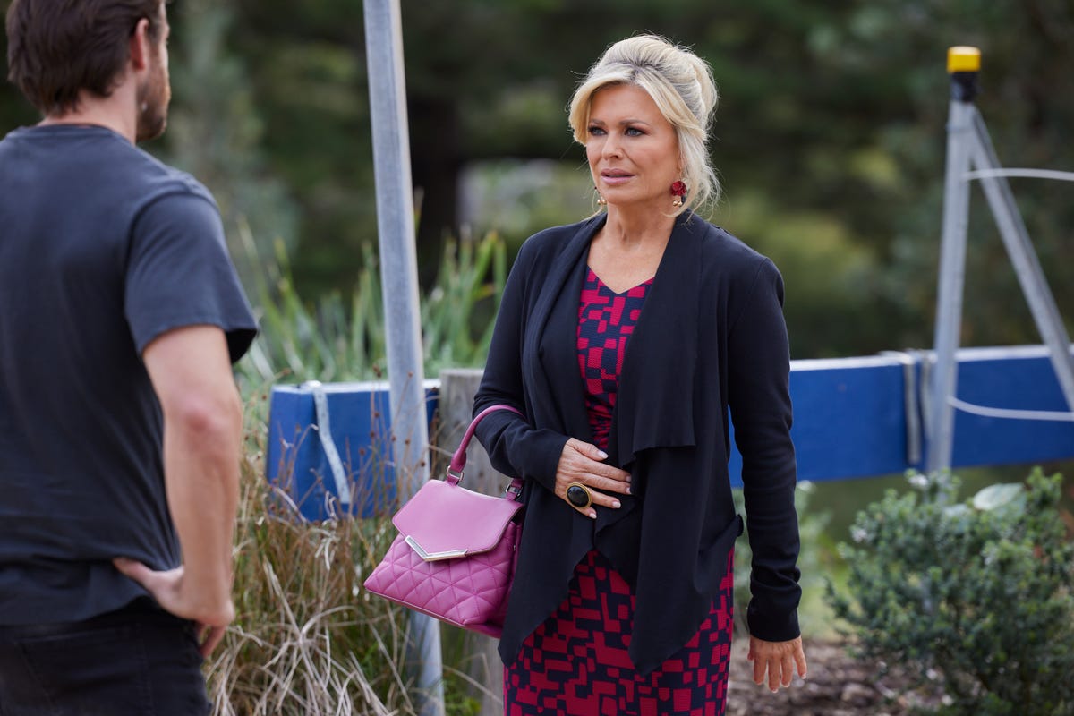 Home and Away Soap Scoop! Ziggy and Dean return