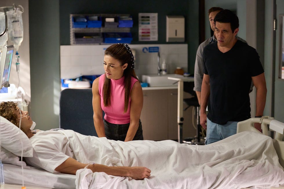 leah patterson and justin morgan visit theo poulos in hospital in home and away