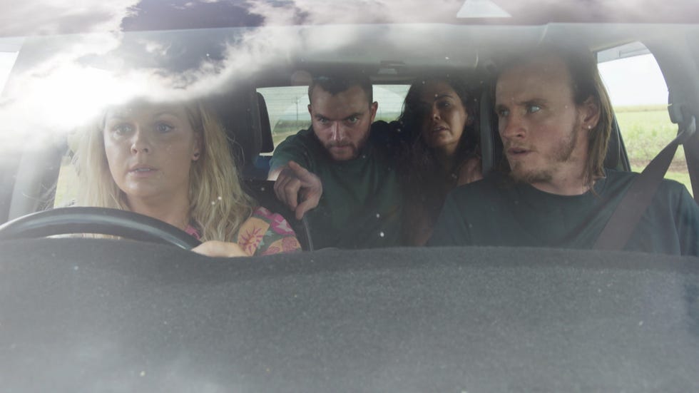 ziggy astoni and mackenzie booth are carjacked in home and away