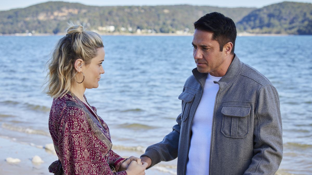 preview for Home and Away Soap Scoop - Mia's traumatic past is revealed
