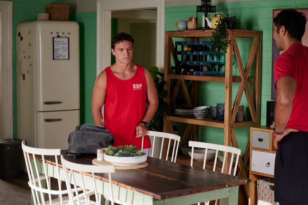 perri hayes and tane parata in home and away