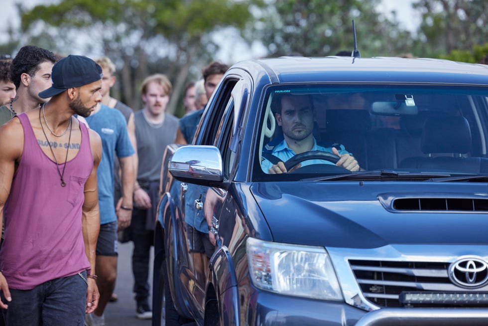 cash newman's car is surrounded by river boys in home and away