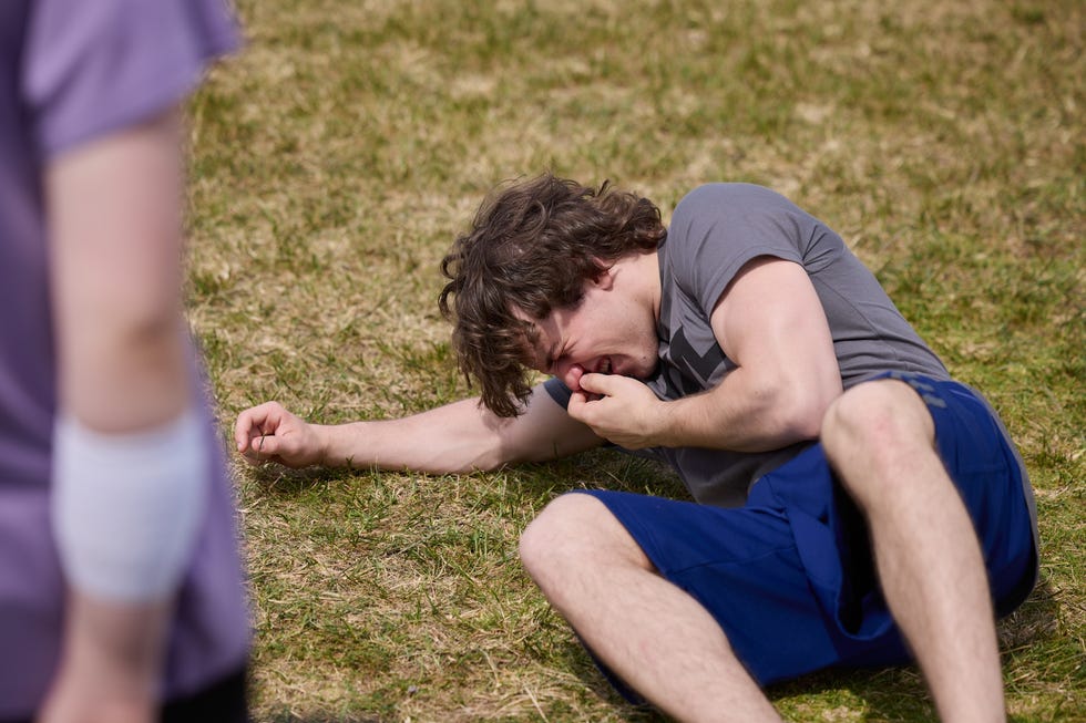 eliza sherwood and scott in home and away