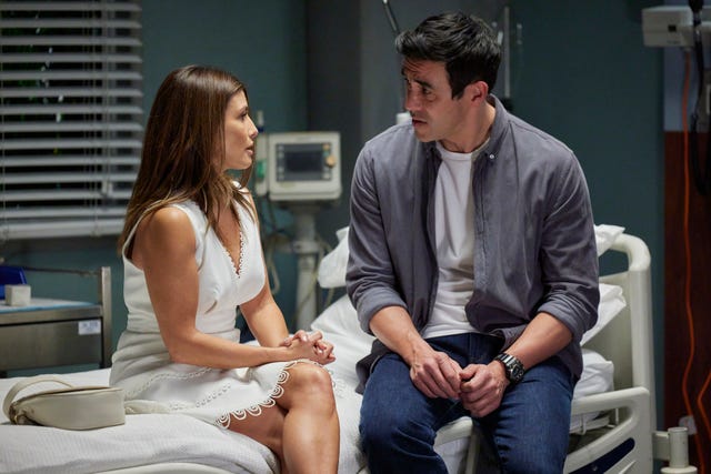 Home and Away Soap Scoop! Leah's road accident