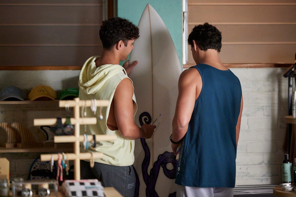 Mali Hudson and Perri Hayes in Home and Away mali hudson and perri hayes in home and away
