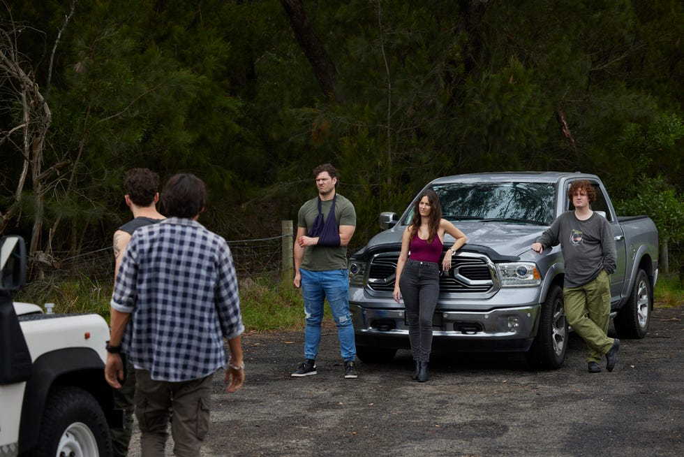 nat allen with her family in home and away