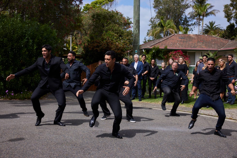 a haka is performed in ari's honour in home and away