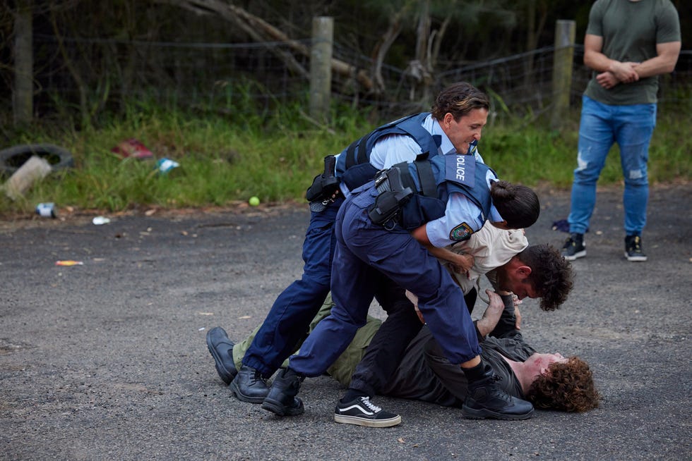 rose delaney confronts mali hudson in home and away