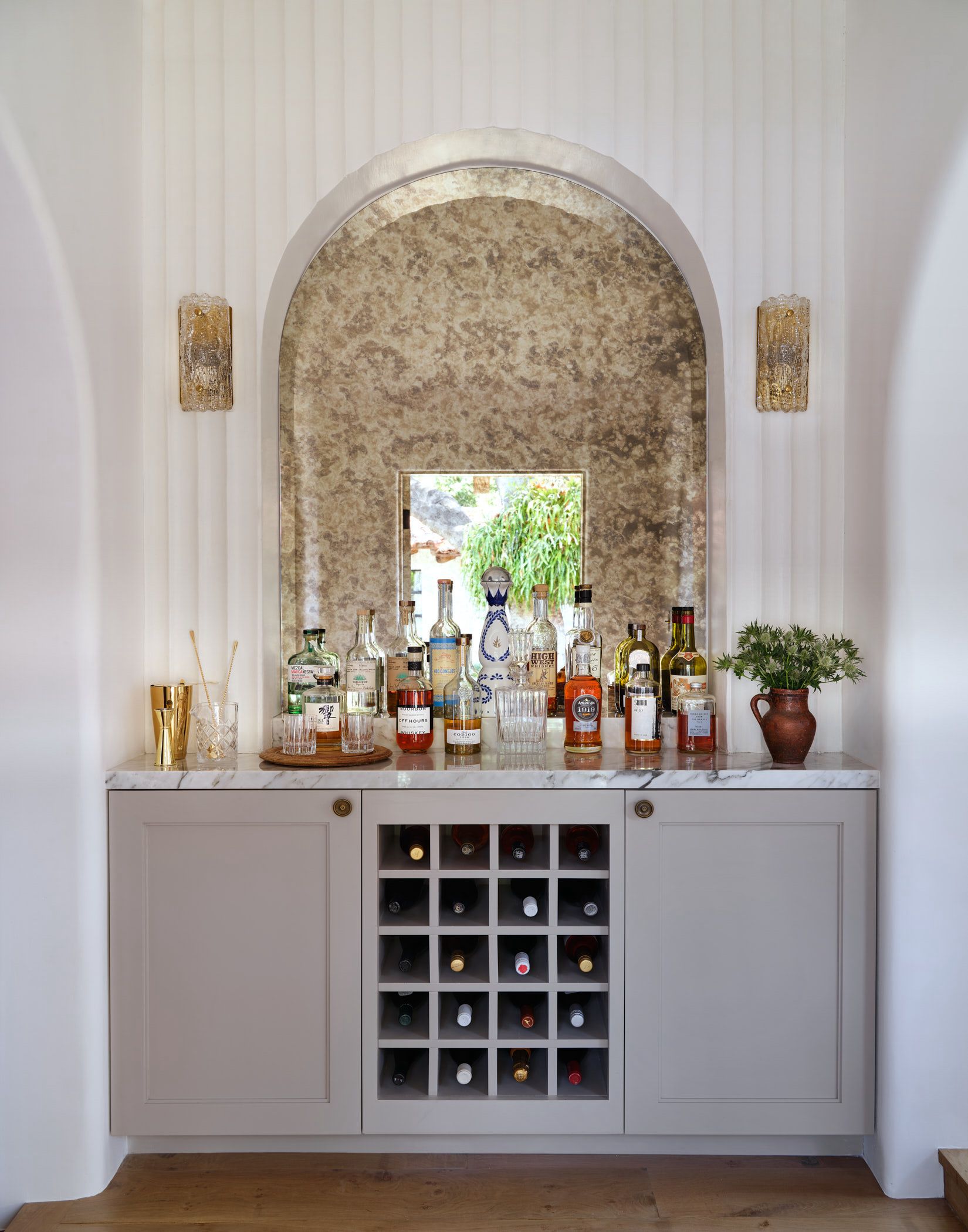 Wine Station - Photos & Ideas