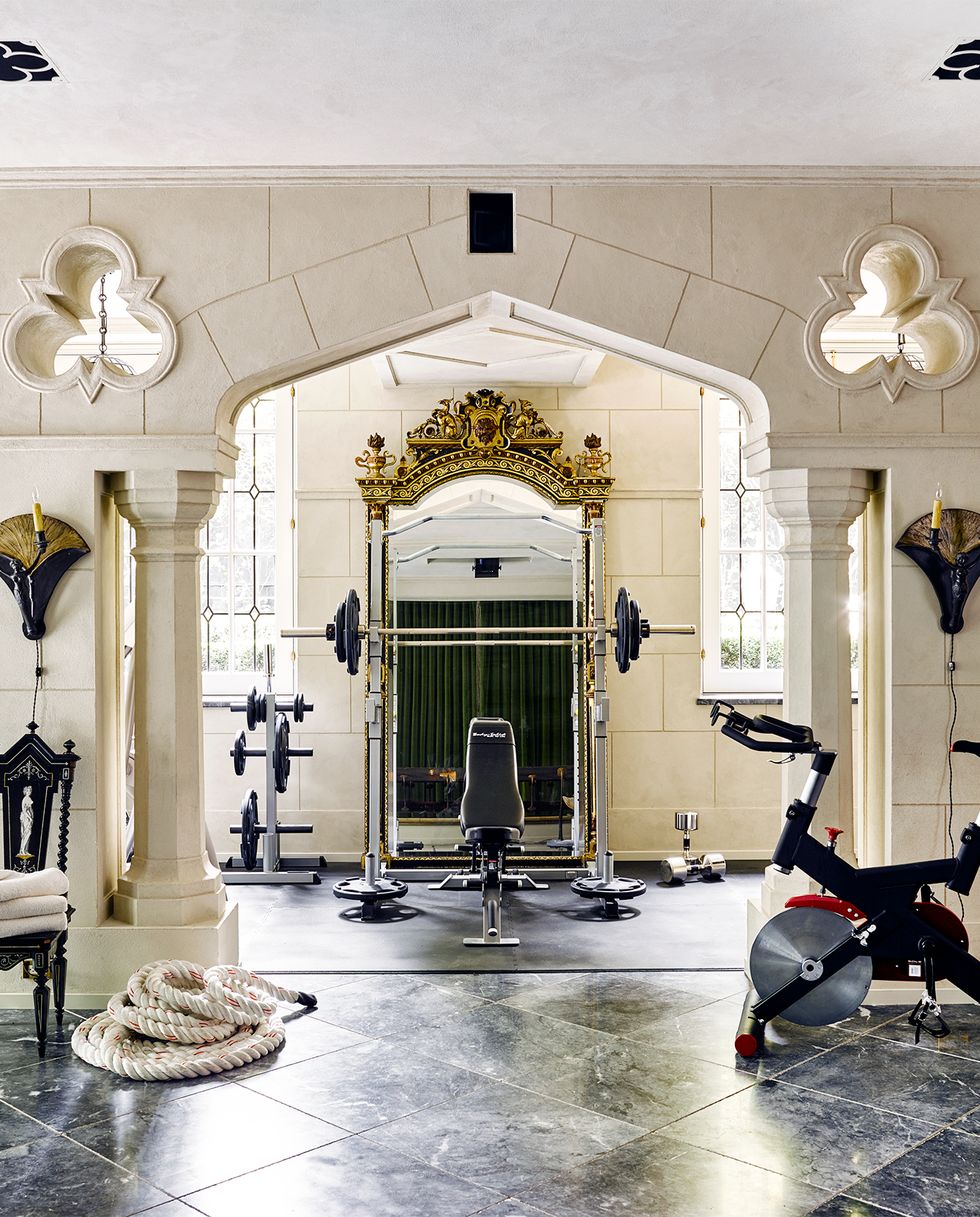 Designing and decorating a luxury home gym: an essential guide