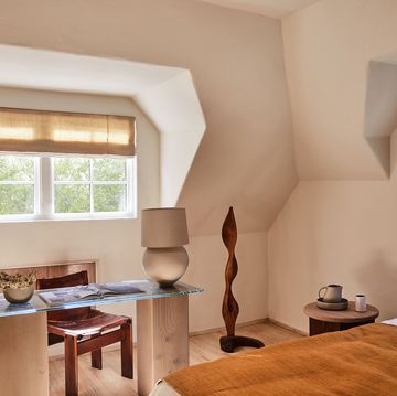 minimalist contemporary bedroom home office